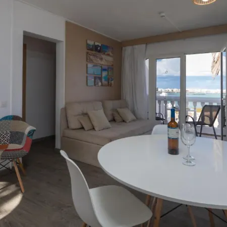 Livvo Galera 아파트 *