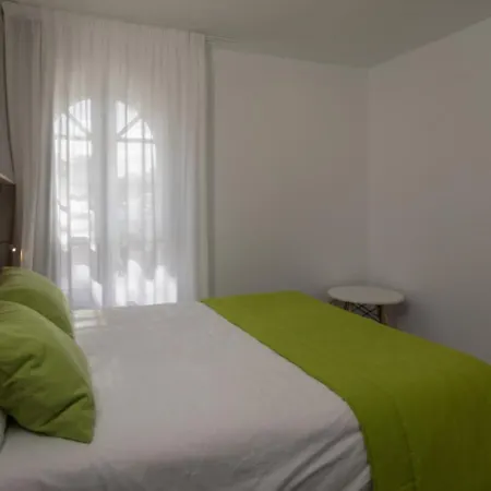 Livvo Galera * 코라레호